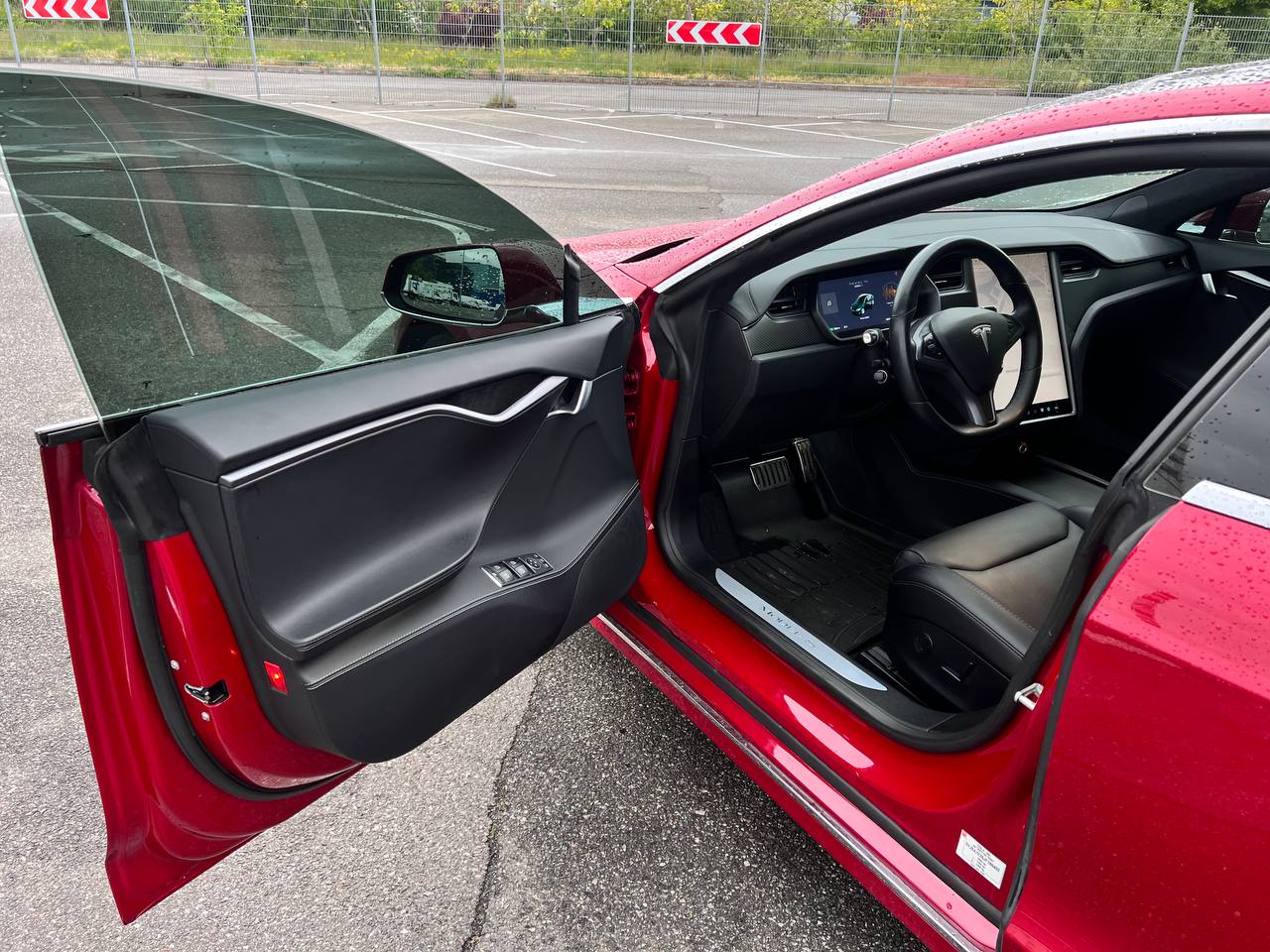 Tesla model S 100D салон