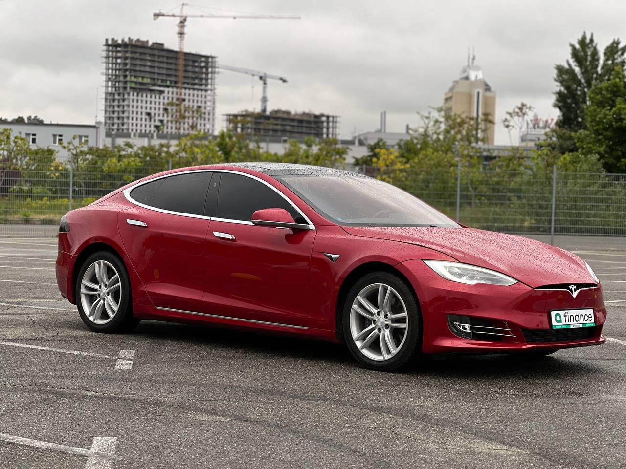 Купити Tesla model S 100D в лізинг