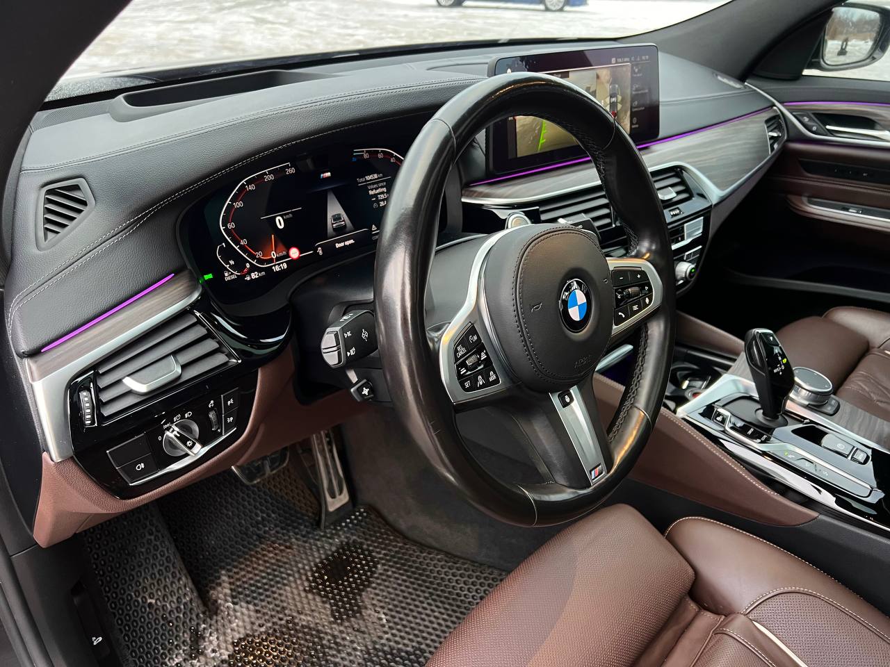 BMW GT 620 D 2020 салон