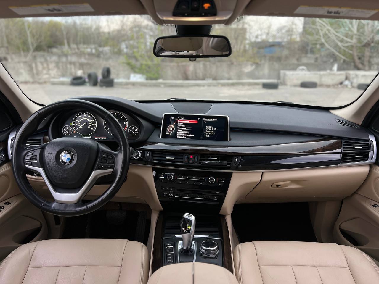 bmw x5 2014 місце водія