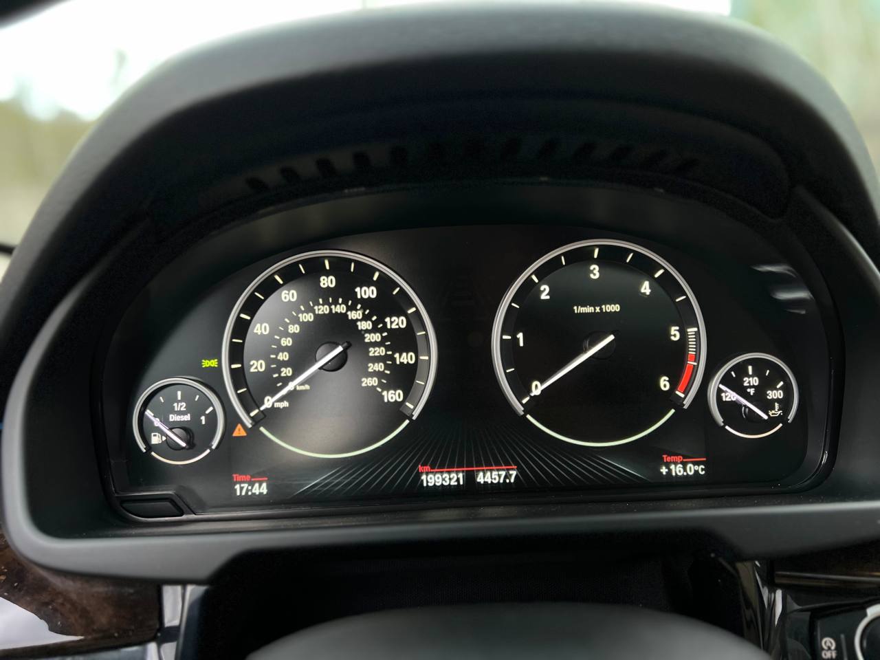 bmw x5 2014 місце водія