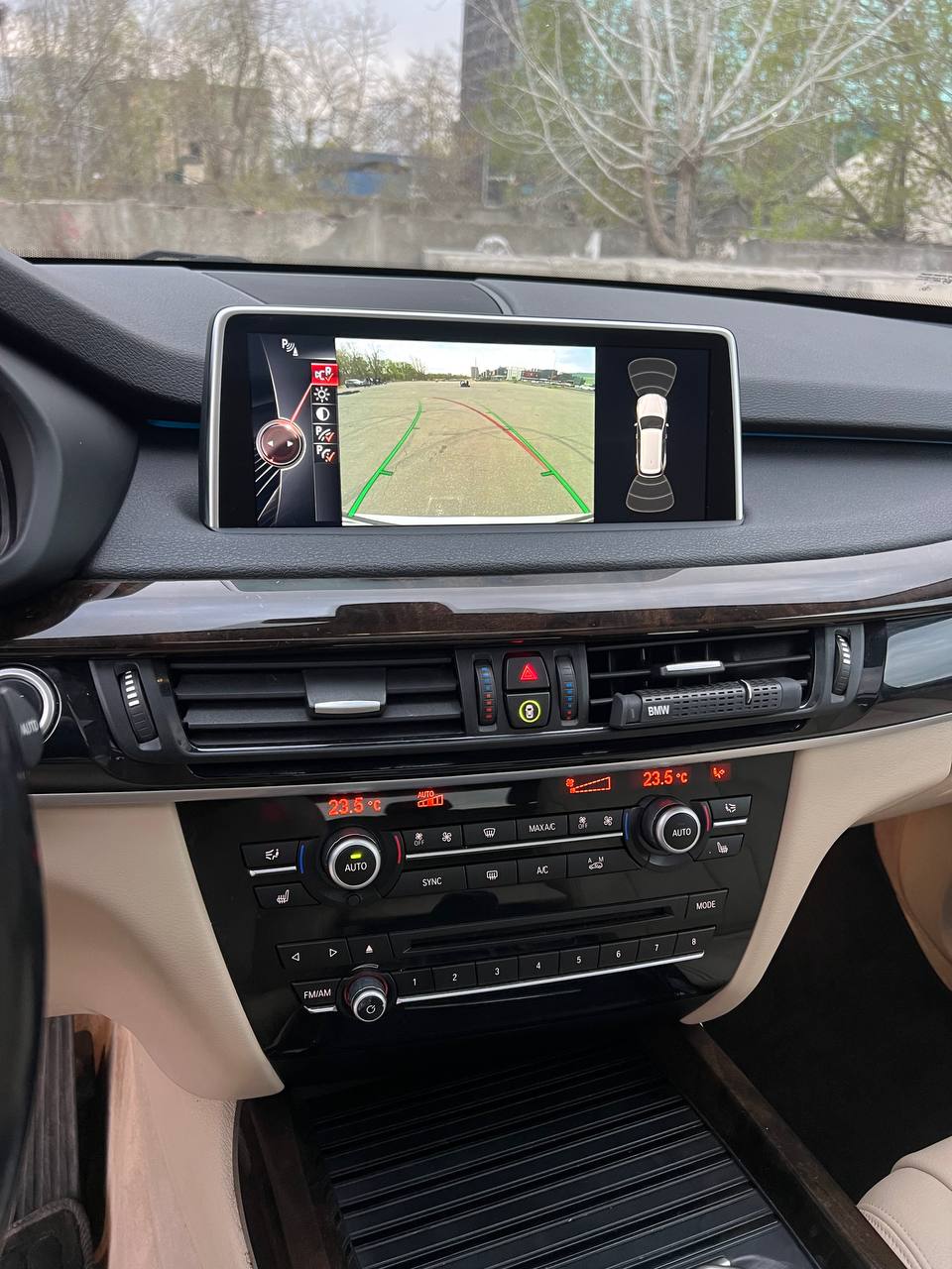 bmw x5 2014 місце водія